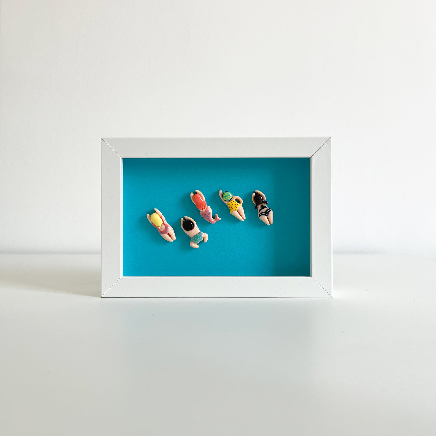 Nademos #2 - Cuadro con miniaturas en relieve