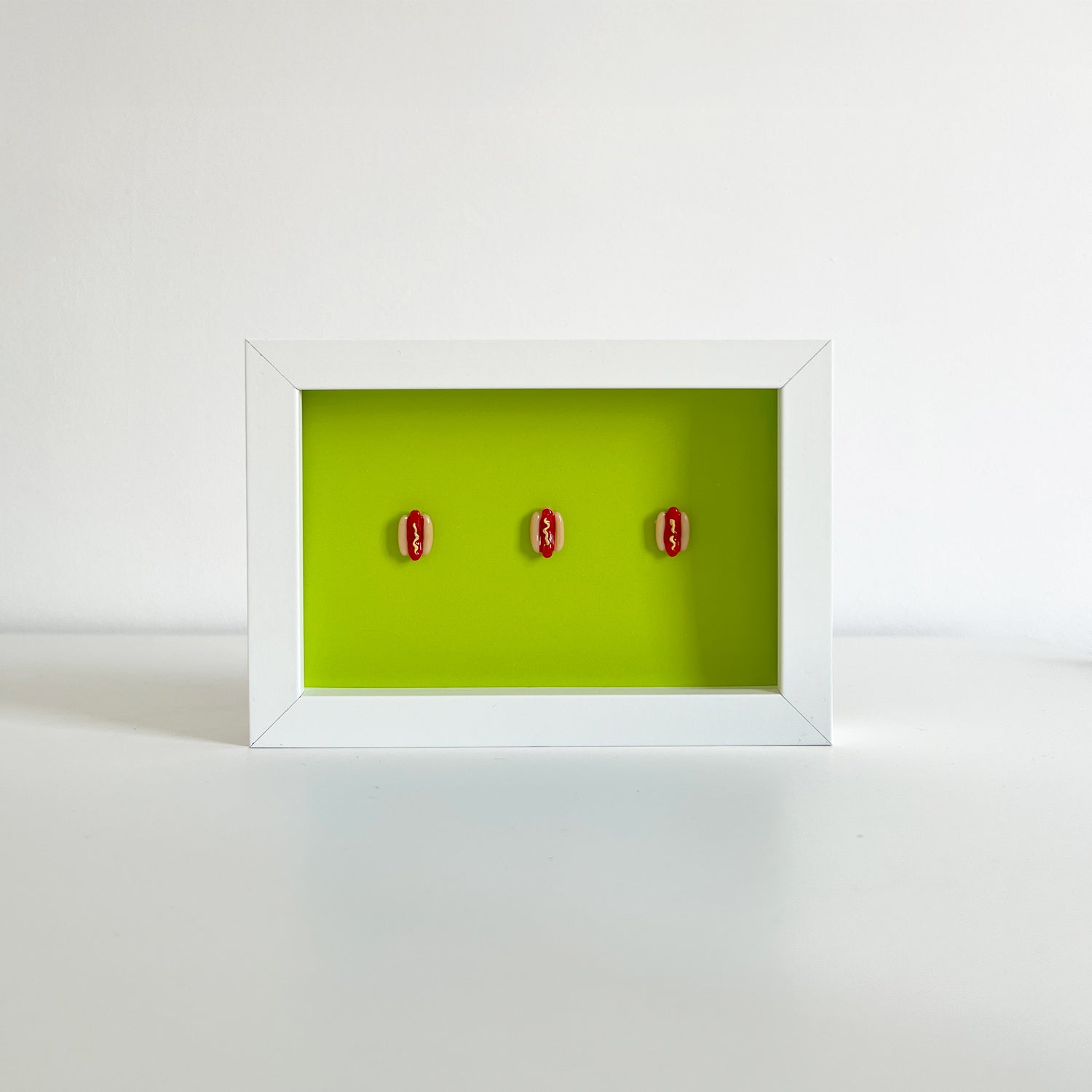Completos Verde - Cuadro con miniaturas en relieve